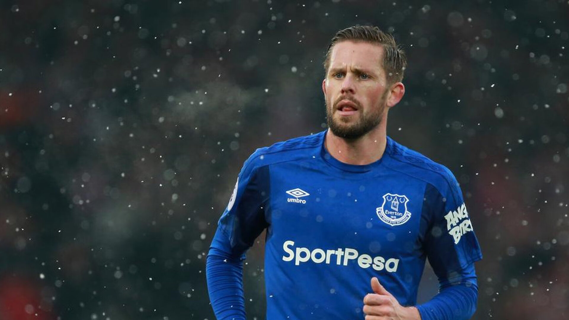 欧冠半决赛之夜，布雷默压力下完成爆发